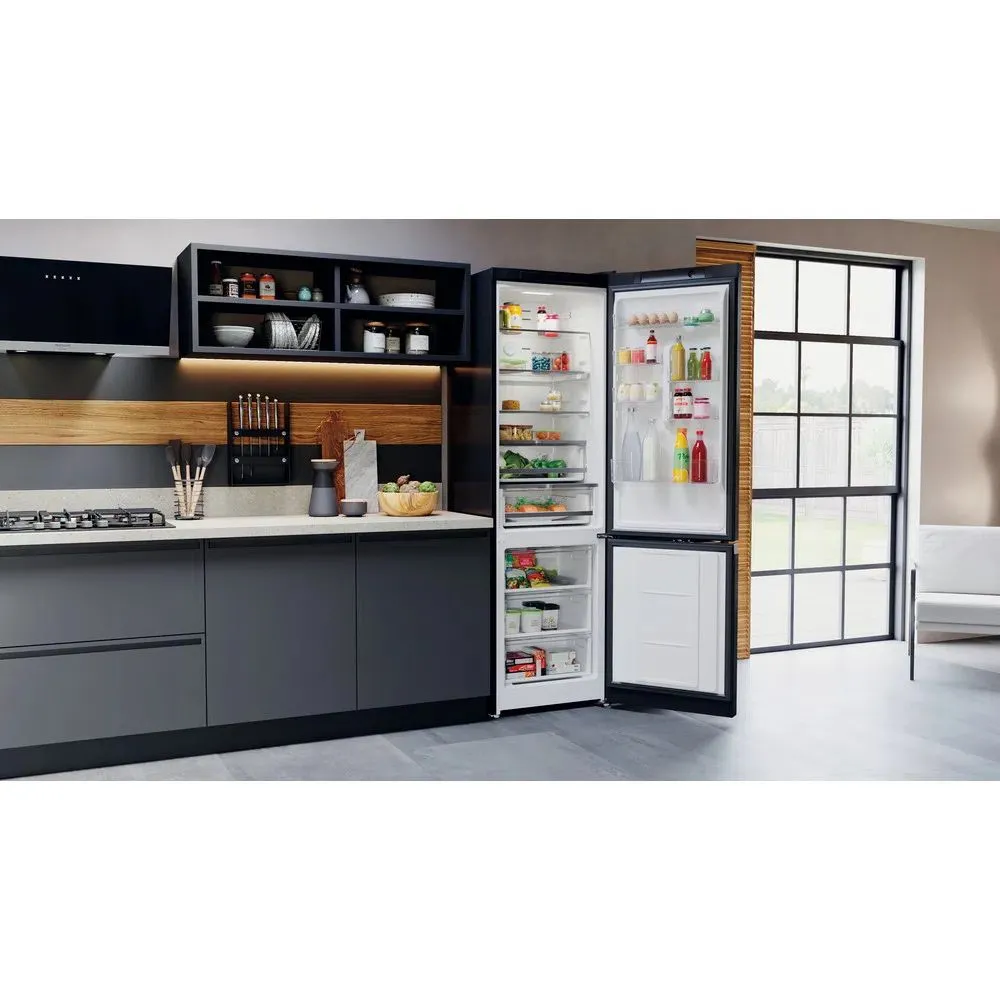 Холодильник Hotpoint-Ariston HTR 8202I BX O3, Чёрный