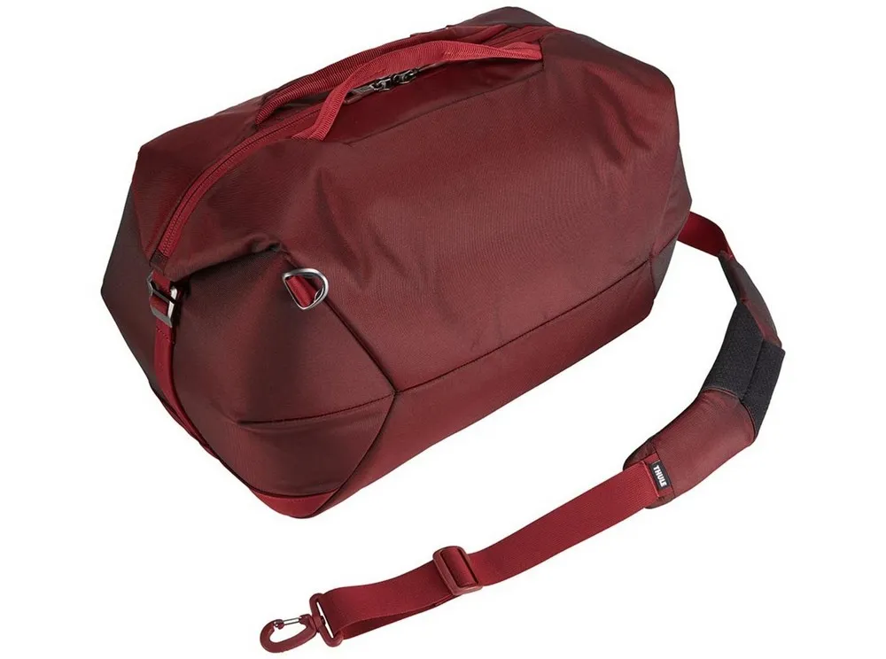 Geanta sportivă THULE Subterra, 45L, Roșu